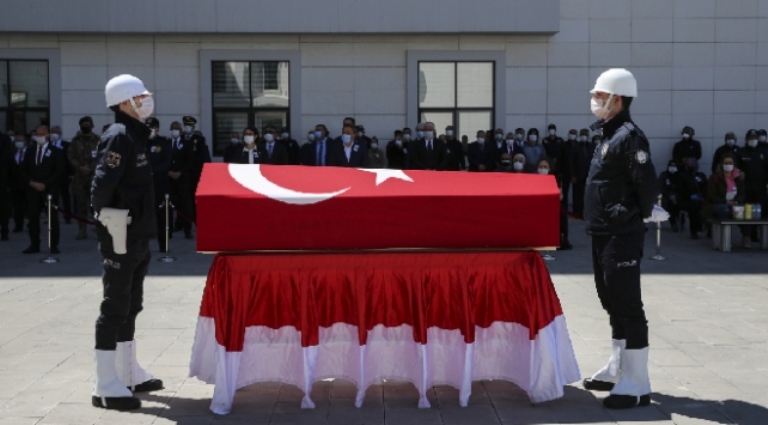 Trabzon Sürmenli Emniyet Müdürü Hayatını Kaybetti