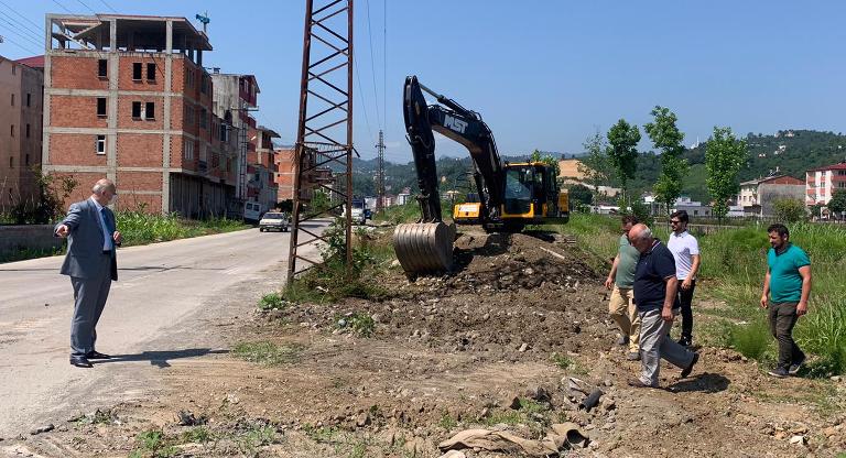 Araklı'da kesintisiz yürüyüş ve bisiklet yolu yapımına başlandı